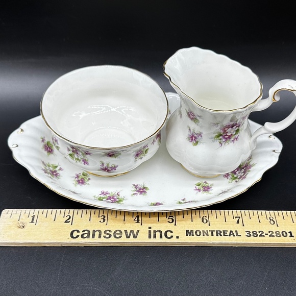 Royal Albert Sweet Violet Small Creamer Sugar Bowl Tray Set Bone China England - Picture 3 of 4